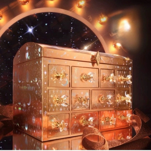 Charlotte Tilbury Gold Starry Jewelry Box